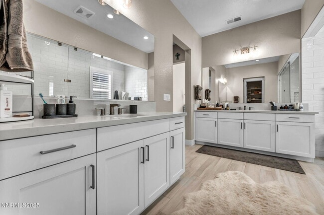 Building Photo - 5441 Side Saddle Trail