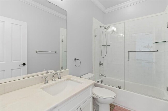 Building Photo - 255 Lindbergh Drive NE