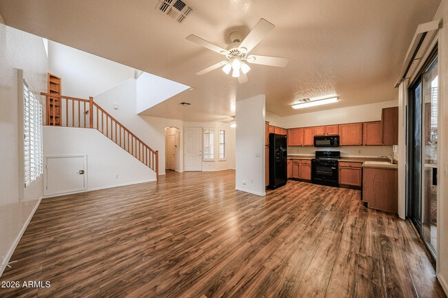 Building Photo - 16828 S Aqua Ct