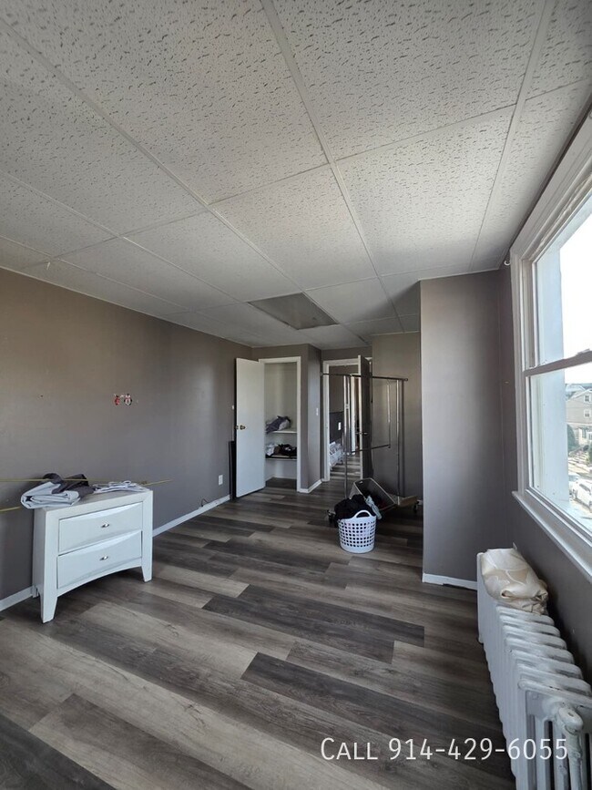 Building Photo - 53 Charles St