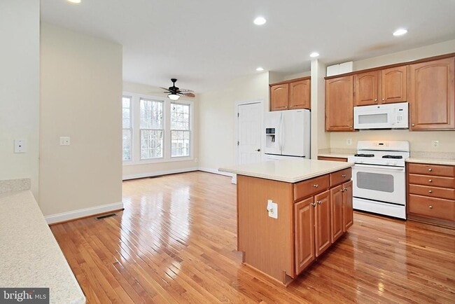 Building Photo - 6913 Stanwick Square