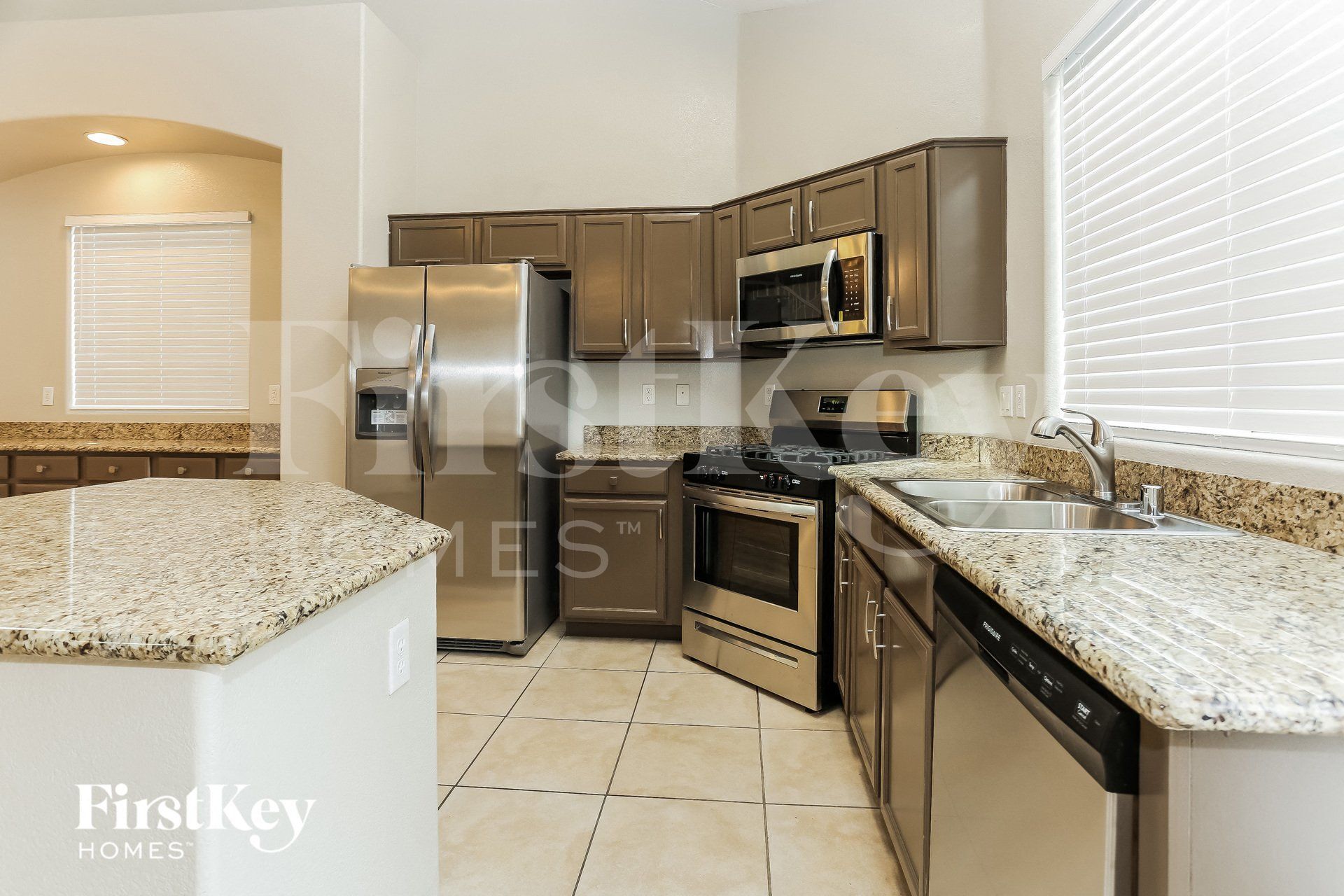 Building Photo - 9512 Quitman Ave