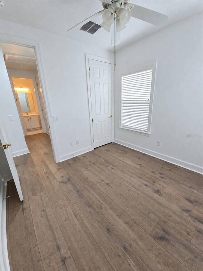 Building Photo - 1440 Stickley Ave