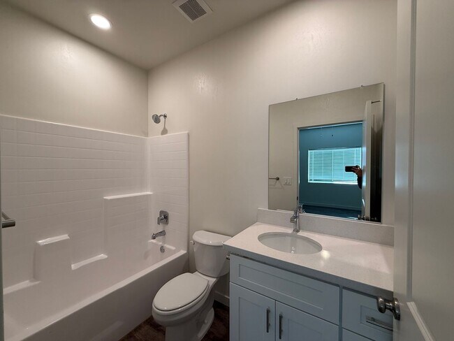 Building Photo - 9207 Prometheus Dr