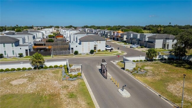 Building Photo - 21 Dorado Dr