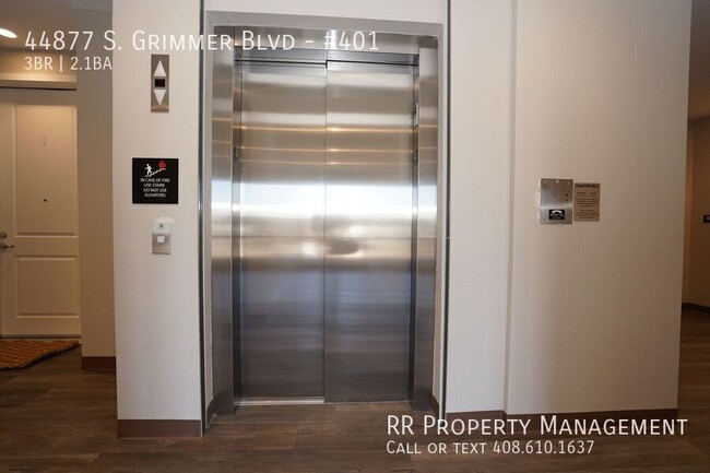 Building Photo - Brand New Top Floor Condo in Excellent Fre...