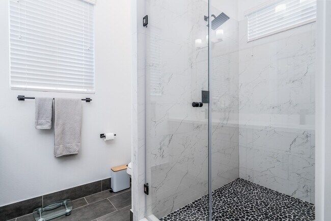 Building Photo - 8324 Springwood Cyn Ln