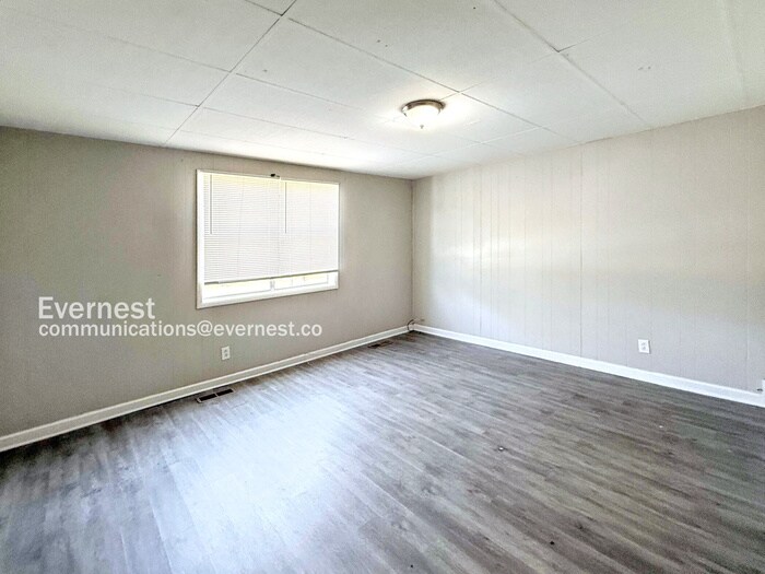 Building Photo - 1302 Frisco St