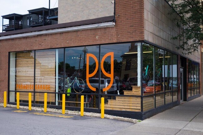 Building Photo - 1145 N High St