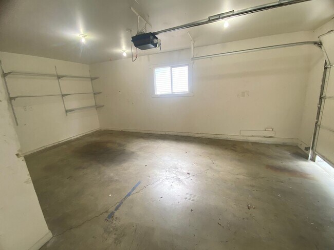 Building Photo - 2416 N 6th St