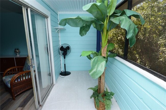 Building Photo - 1400 Gandy Blvd N