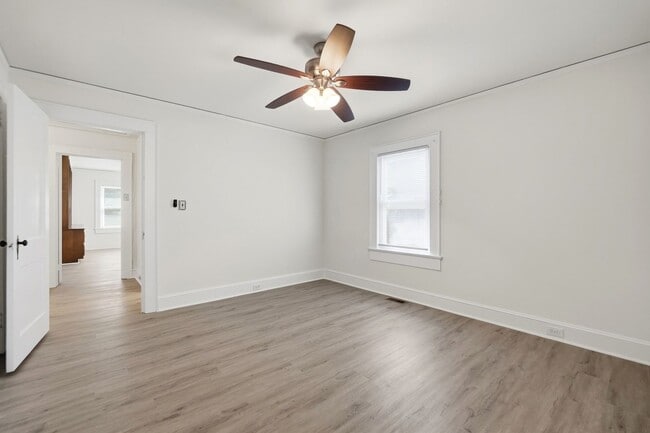 Building Photo - Fully Remodeled Home in the Heart of Belmont