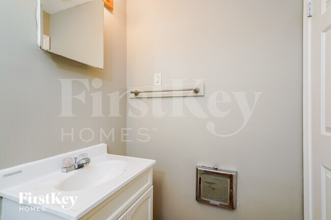 Building Photo - 10408 Bradbury Dr