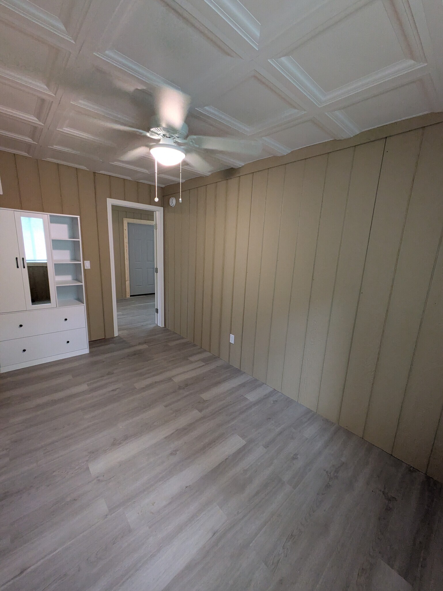 Building Photo - 861 Pinewood Dr