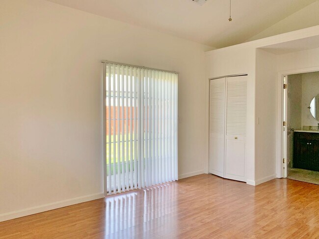 Building Photo - Charming 3 Bedroom Home in Hollister