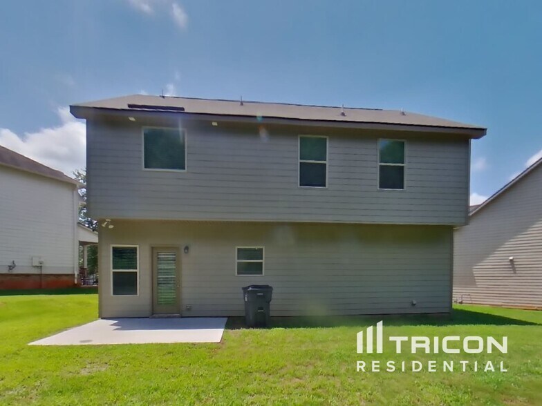 Building Photo - 237 Sableshire Way