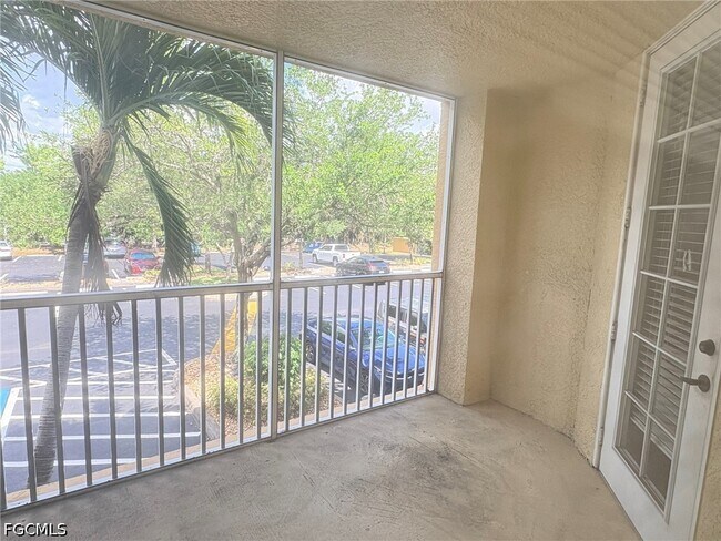 Building Photo - 4127 Residence Drive