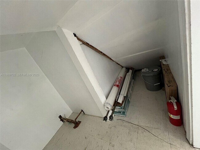 Building Photo - 4455 SW 160th Ave