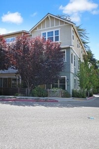 Building Photo - 317 Cider Ct