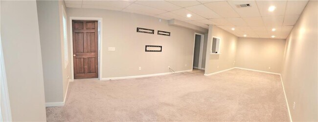 Building Photo - 150 Canal Pl