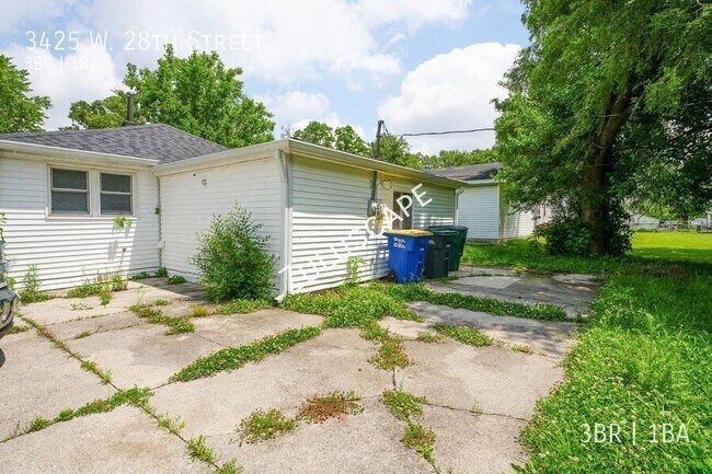 Building Photo - 3425 W 28th St