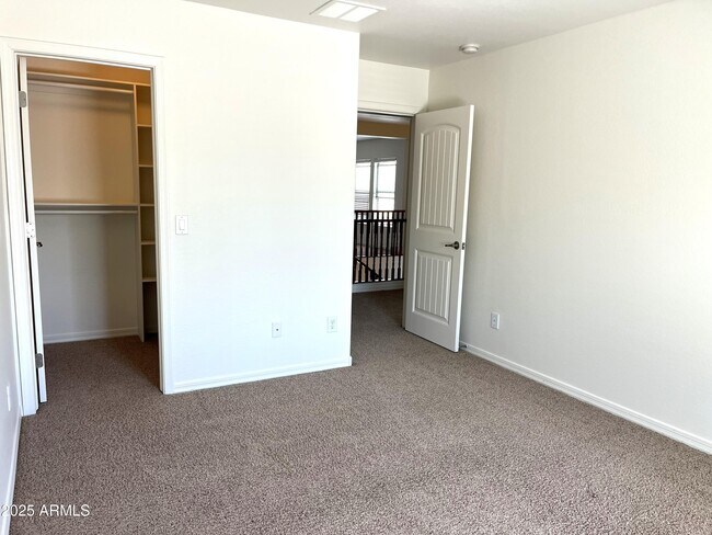 Building Photo - 4690 S Twinleaf Dr