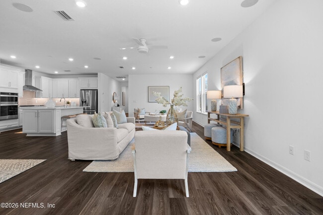 Building Photo - 282 Timber Lgt Trl