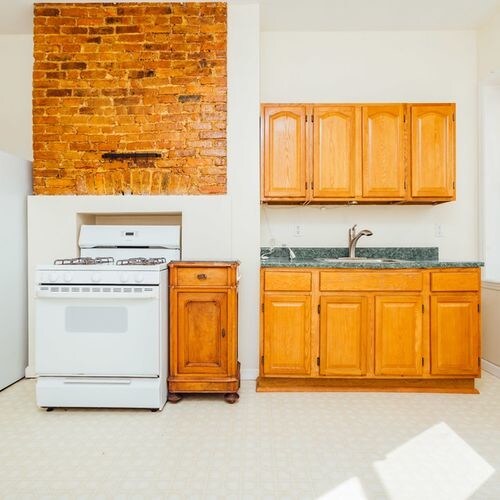 Building Photo - 223 Troutman St