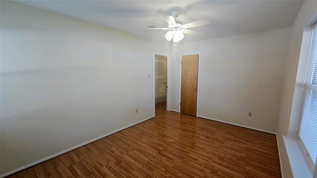 Building Photo - 801 Livingston Dr