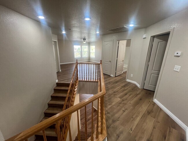 Building Photo - Stunning Two-Story Home in Desirable Iron ...