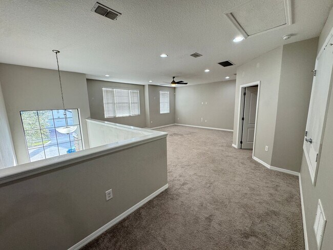 Building Photo - $300 off of a month of rent!! Experience the Epitome of Lakeside Luxury Living — For Rent in Narc...