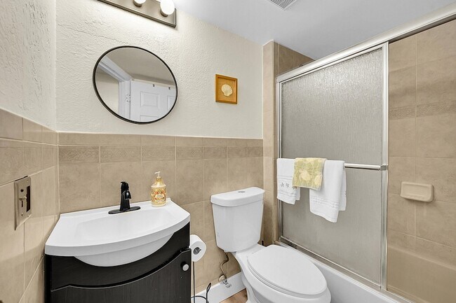 Building Photo - 9503 Boca Cove Cir