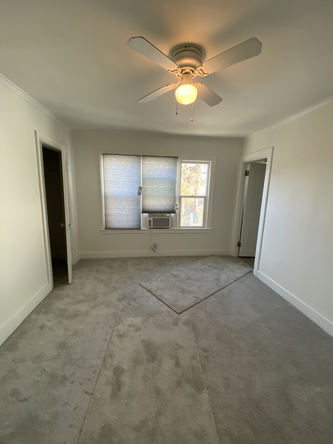 Bedroom w/ HVAC, New Carpet - 1115 Poinsettia Dr