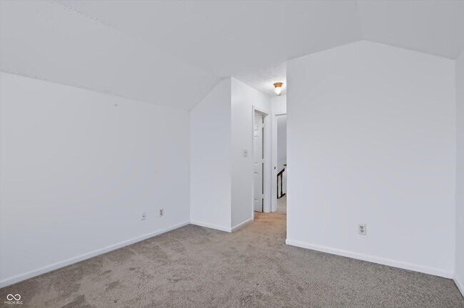 Building Photo - 7733 Park North Lake Dr