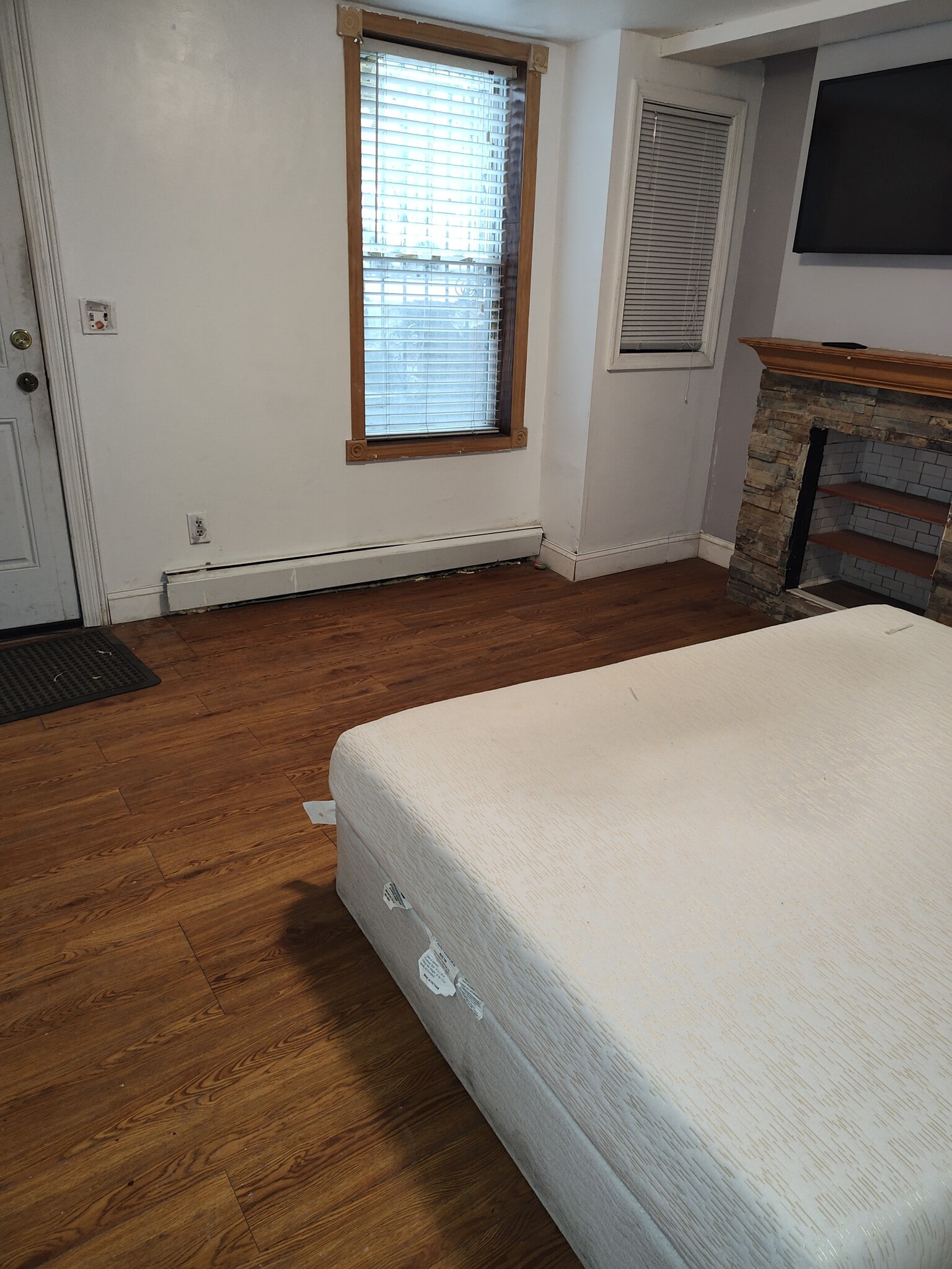Building Photo - 688 Communipaw Ave