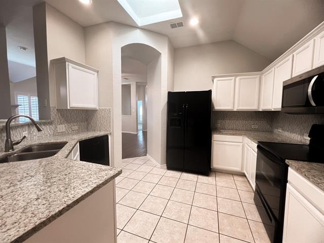 Building Photo - 7912 Whispering Tree Ln