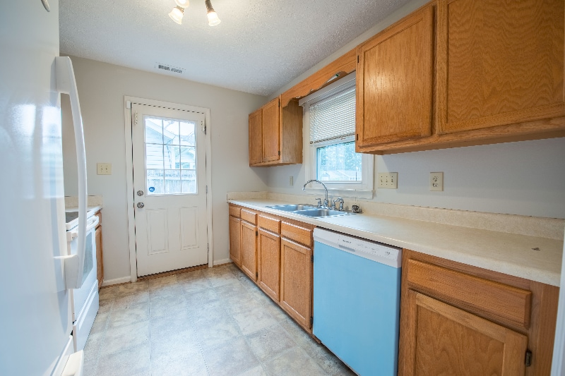 Building Photo - 6413 Rhemish Dr