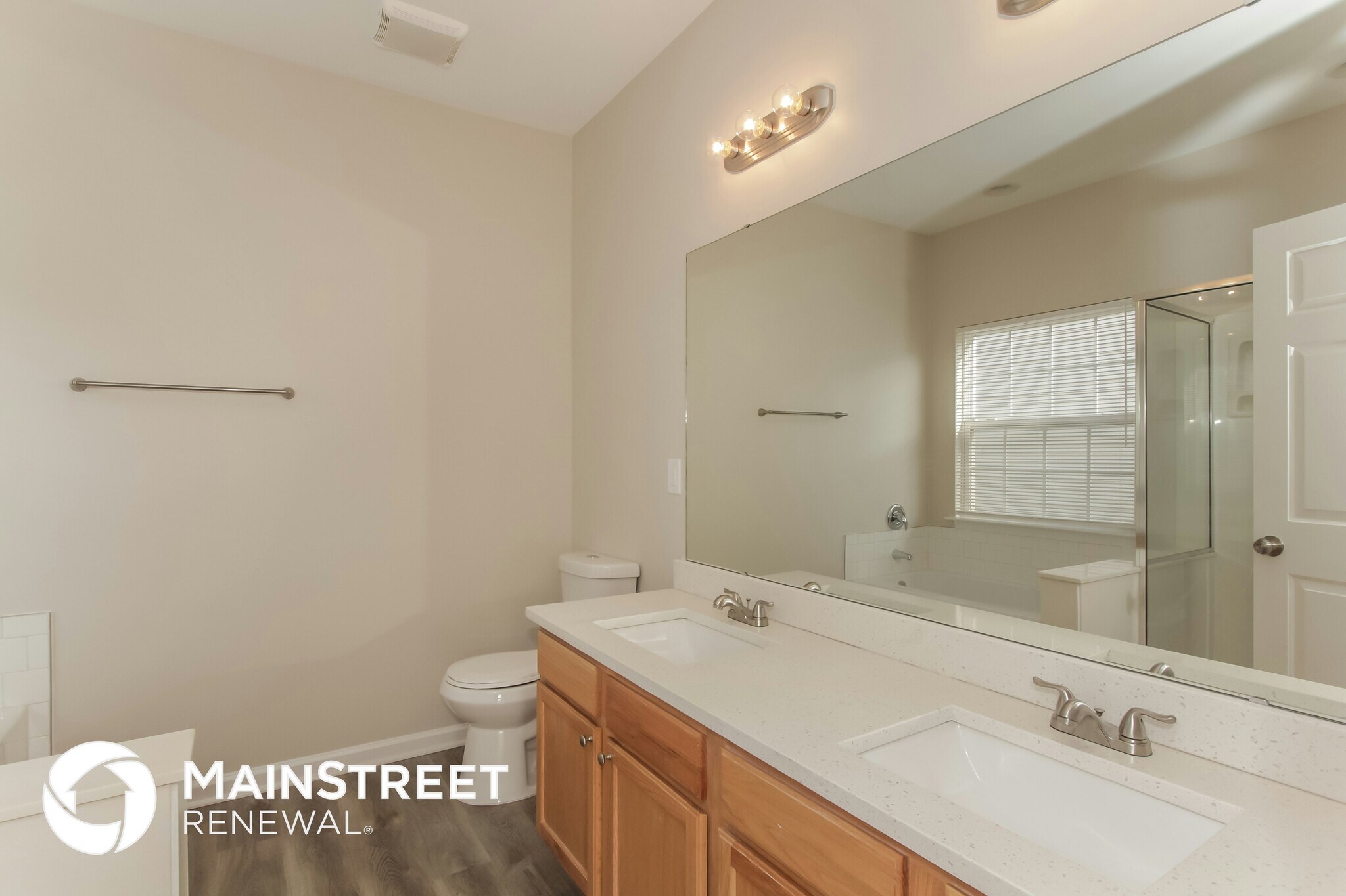 Building Photo - 10152 Spring Park Dr