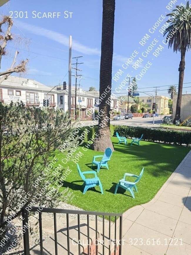 Building Photo - 2301 Scarff St