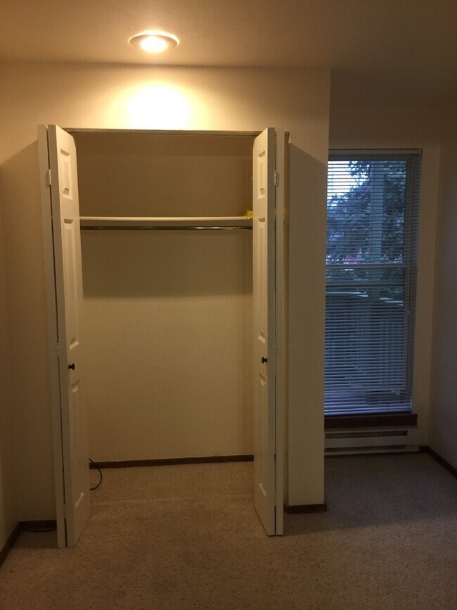 Building Photo - Two Bedroom Boulder Condo For Rent In Shan...