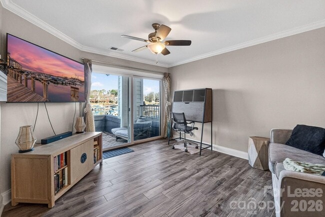 Building Photo - 18695 Vineyard Point Ln