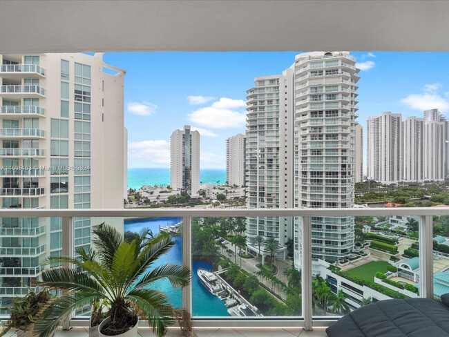 Building Photo - 250 Sunny Isles Blvd