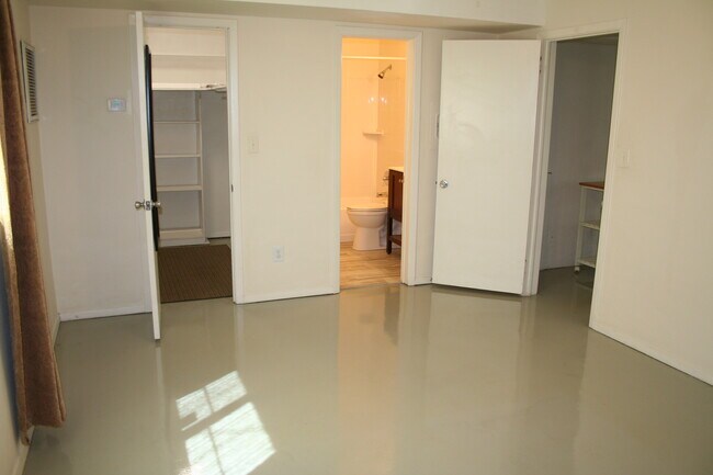 Bedroom and closet - 6266 1st Ave S