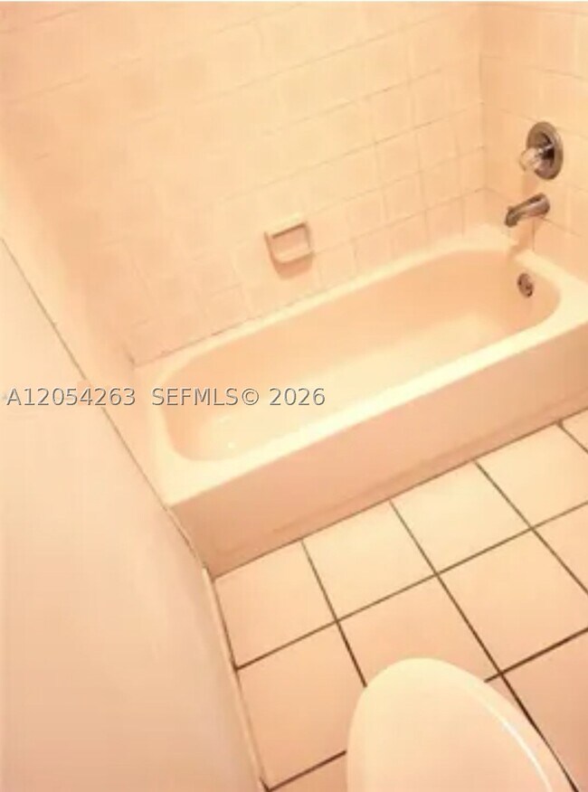 Building Photo - 5765 W 25th Ct