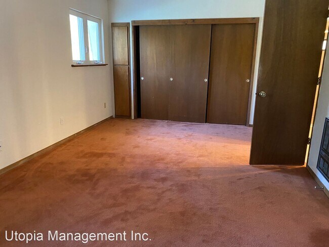 Building Photo - 3 br, 3 bath House - 465-520 Elysian Valle...