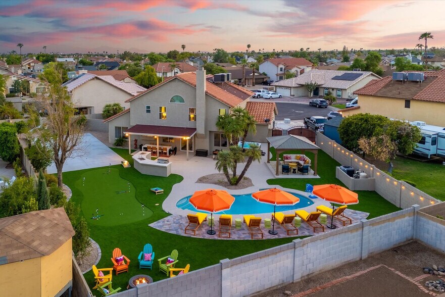 Building Photo - 7804 W Pershing Ave