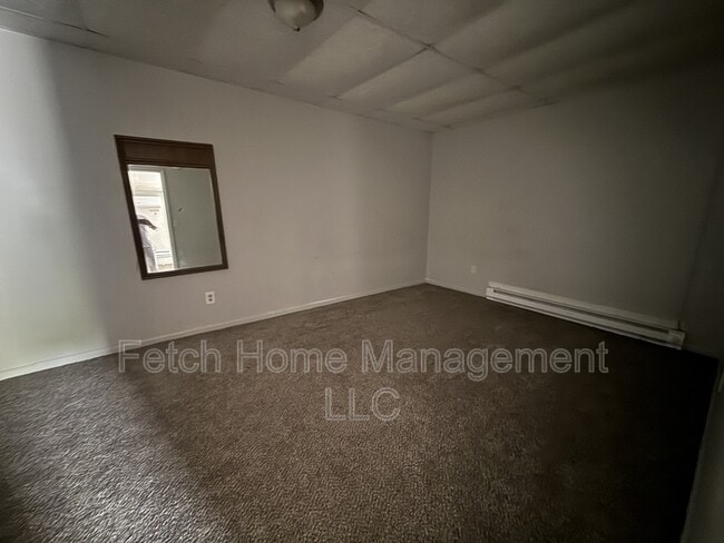 Building Photo - 10669 Jonestown Rd
