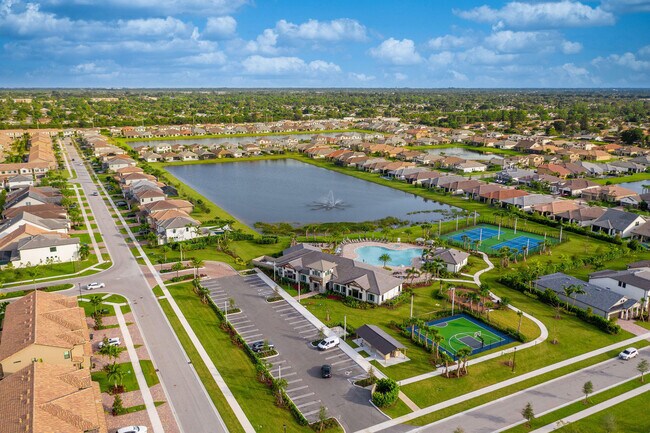 Building Photo - 4819 Indio Trl