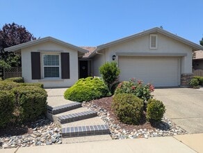 Building Photo - 398 Marigold Ln