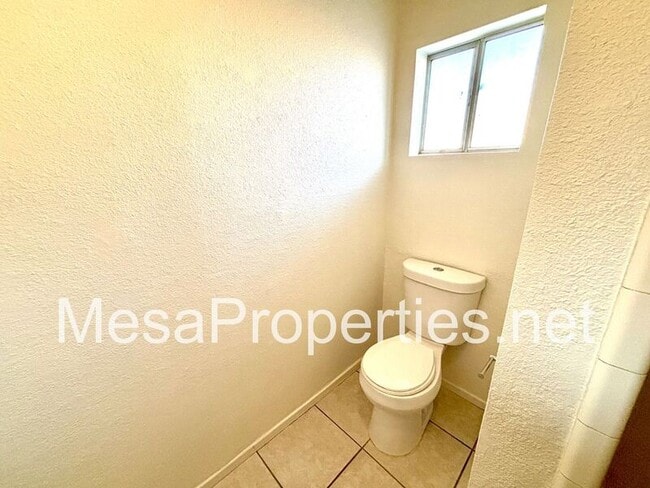 Building Photo - 26650 Josma Rd